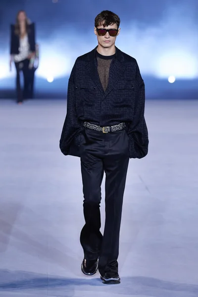 Look 141